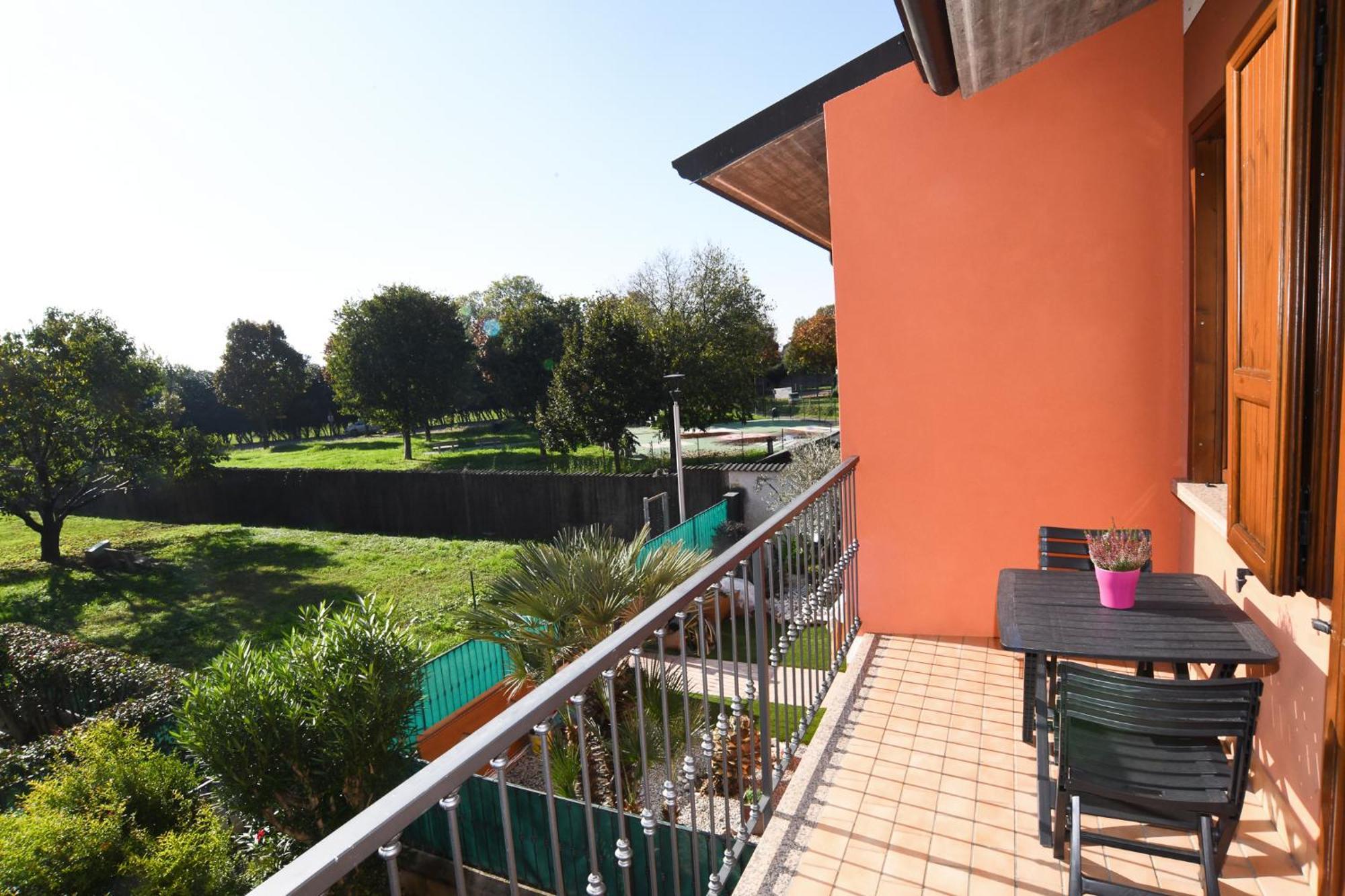 Rovato Entire Apartment In The Capital Of Franciacorta Eksteriør billede